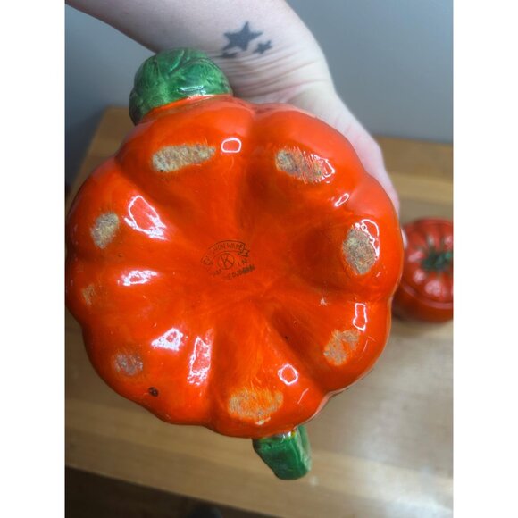 Vintage tea set ceramic tomatoe maruhon tea pot, sugar bowls and plate - Picture 6 of 8